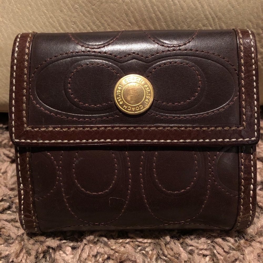 Vintage Coach bifold wallet. Dark Brown